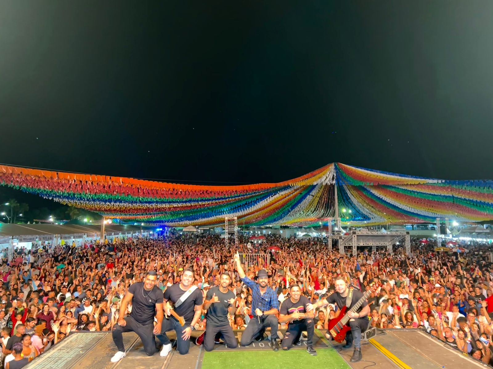 notícia Thullio Milionário arrasta multidões em seus shows 