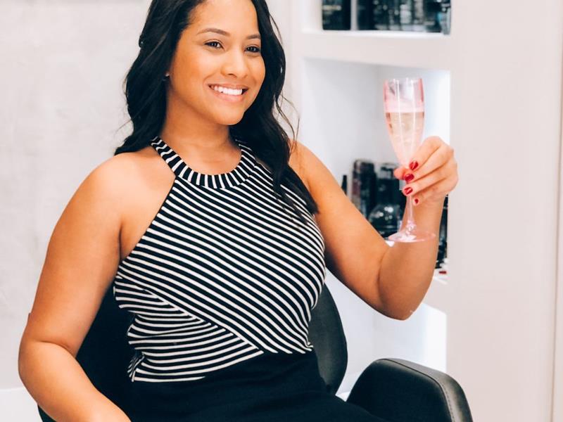 notícia Instituto Bruna Marins lança setor de reabilitação capilar