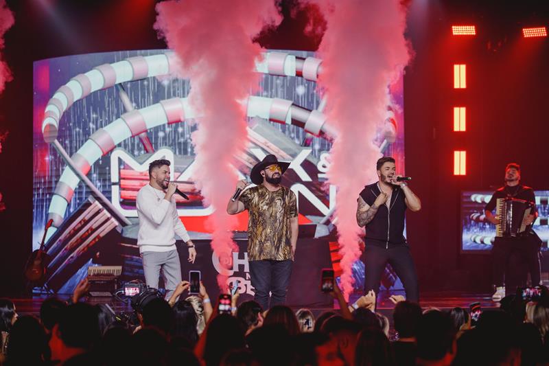 notícia Max & Luan lançam “Ela é um Luxo” ao lado de DJ Chris no Beat