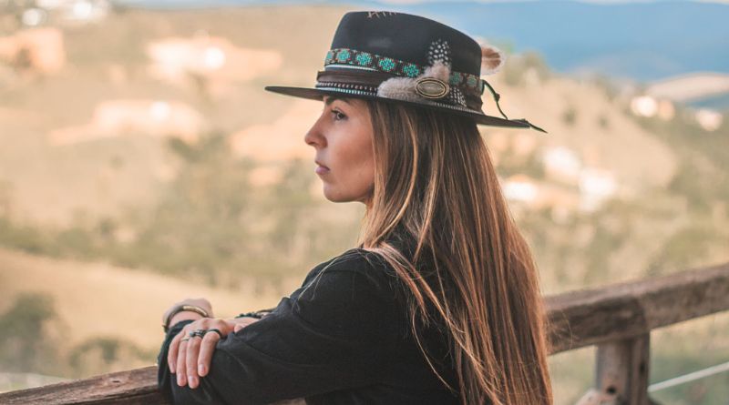 notícia Nayra Days lança “Dessa Porta Pra Fora”