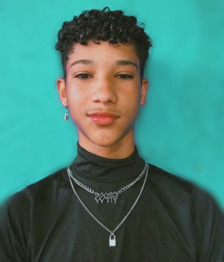 notícia Sucesso nas redes: conheça Rusalles cantor brasileiro!