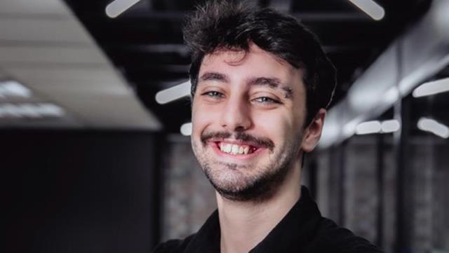 notícia Jovem desenvolve aplicativo inovador que utiliza inteligência artificial na educação