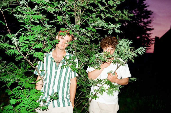 notícia Remix Eletrizante do Verão Europeu: Gome Transforma 'Heavenly' de Little Boots em uma Jornada Celestial