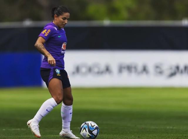 notícia Debinha e Bet Gol 777: uma parceria que apoia e estimula o futebol feminino e a Copa do Mundo