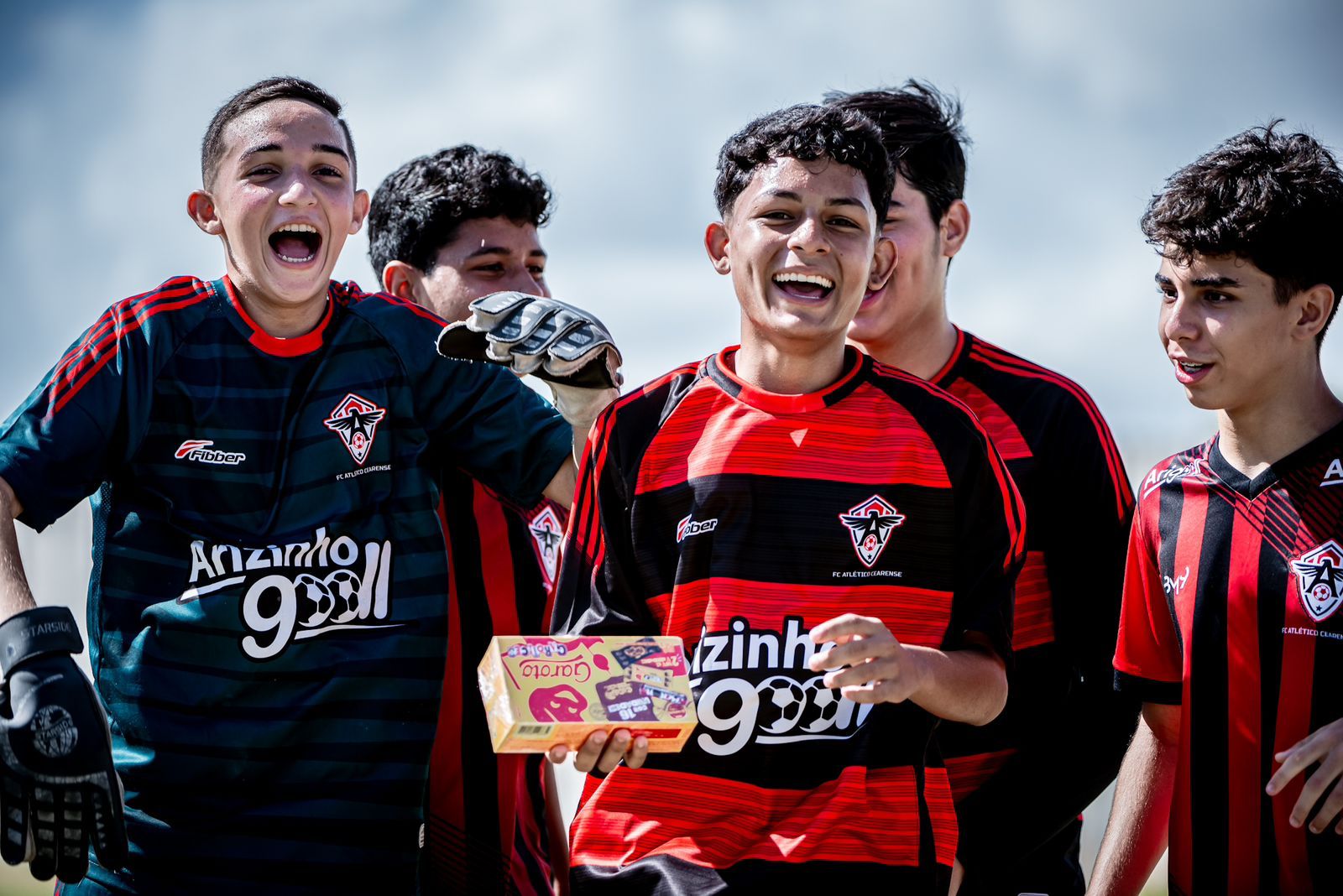 notícia Escolinha Arizinho Gooll: Transformando talentos em campeões dentro e fora dos campos