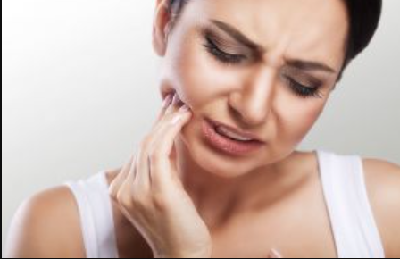 notícia Perigos do bruxismo à saúde e ao bem-estar