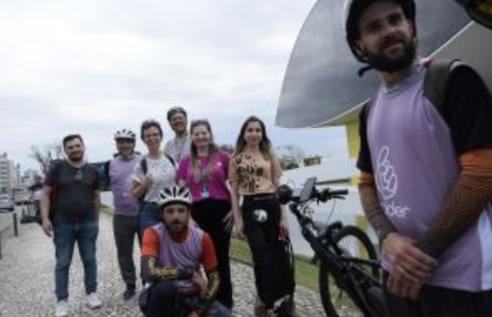 notícia Companhia para o rolê