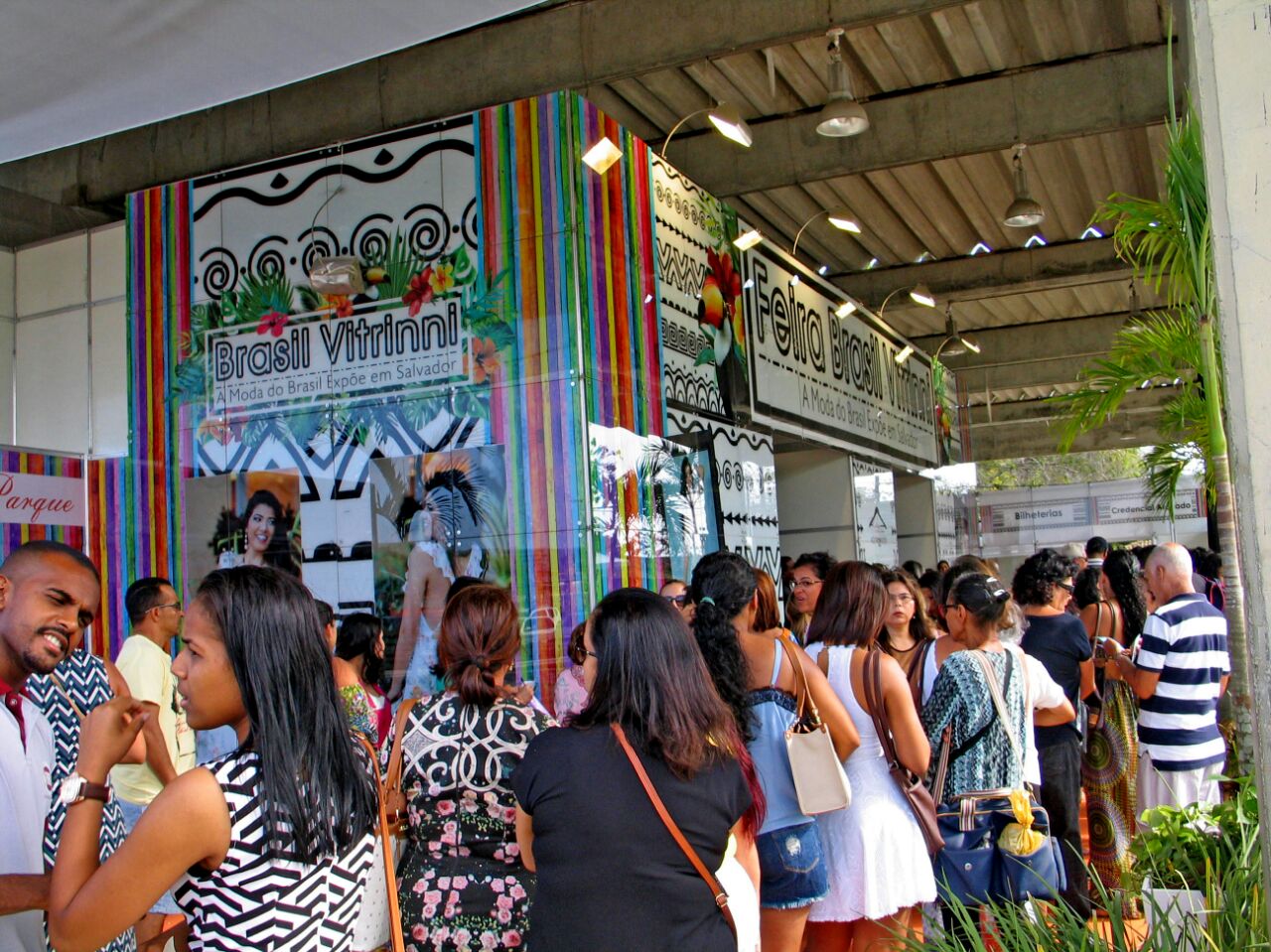 notícia Feira de moda reúne principais expositores em Lauro de Freitas