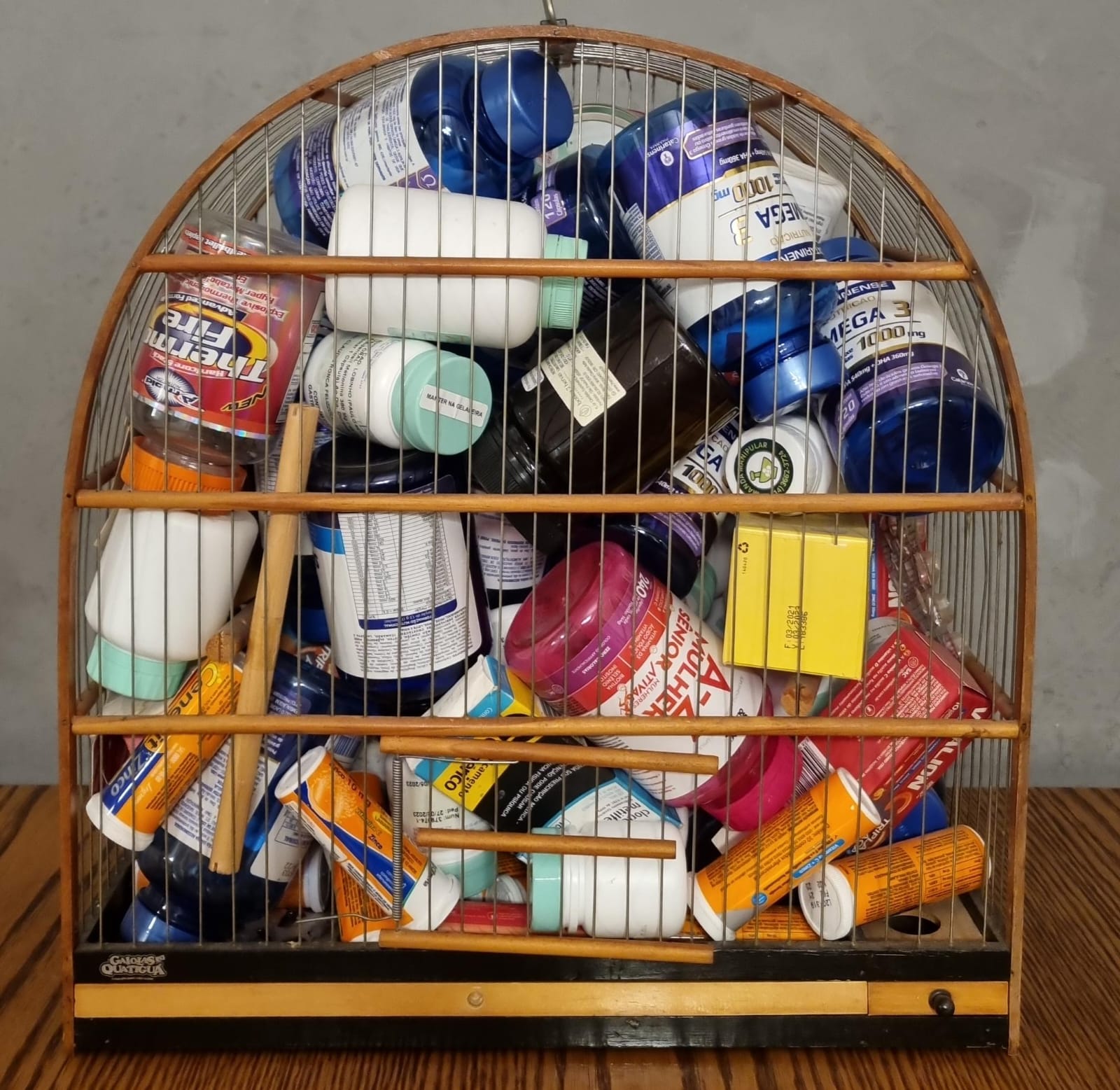 notícia O artista plástico Walmir Teixeira abre a exposição coletiva ECOBÉ em comemoração aos 60 anos de carreira, no Espaço Anexo da Art_a3 Gallery