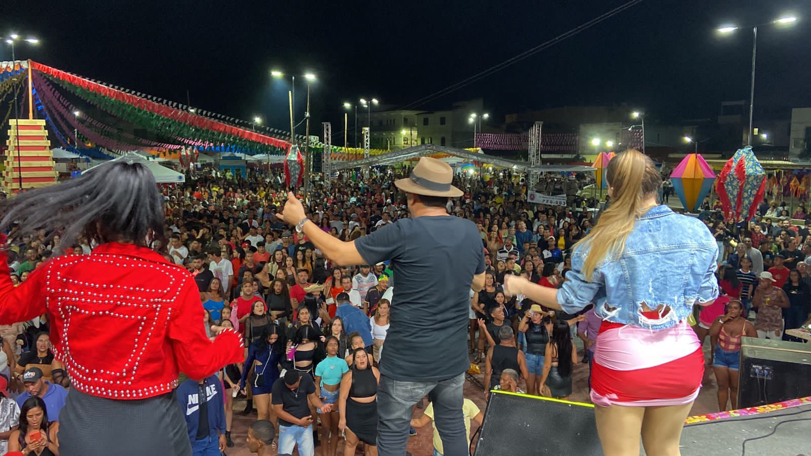 notícia Banda Canários do Reino movimentou Araci no último domingo, 25/06