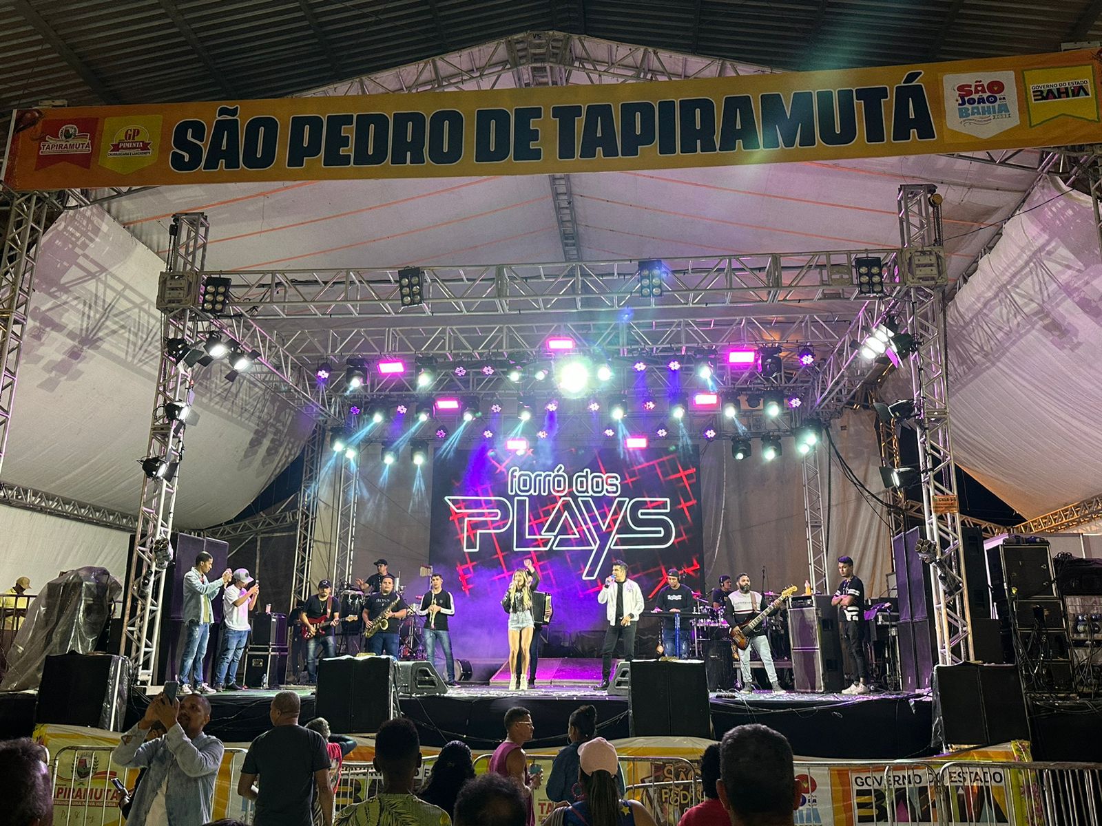 notícia Banda Forró dos Plays é apontada como melhor atração do 2 de Julho em Tapiramutá