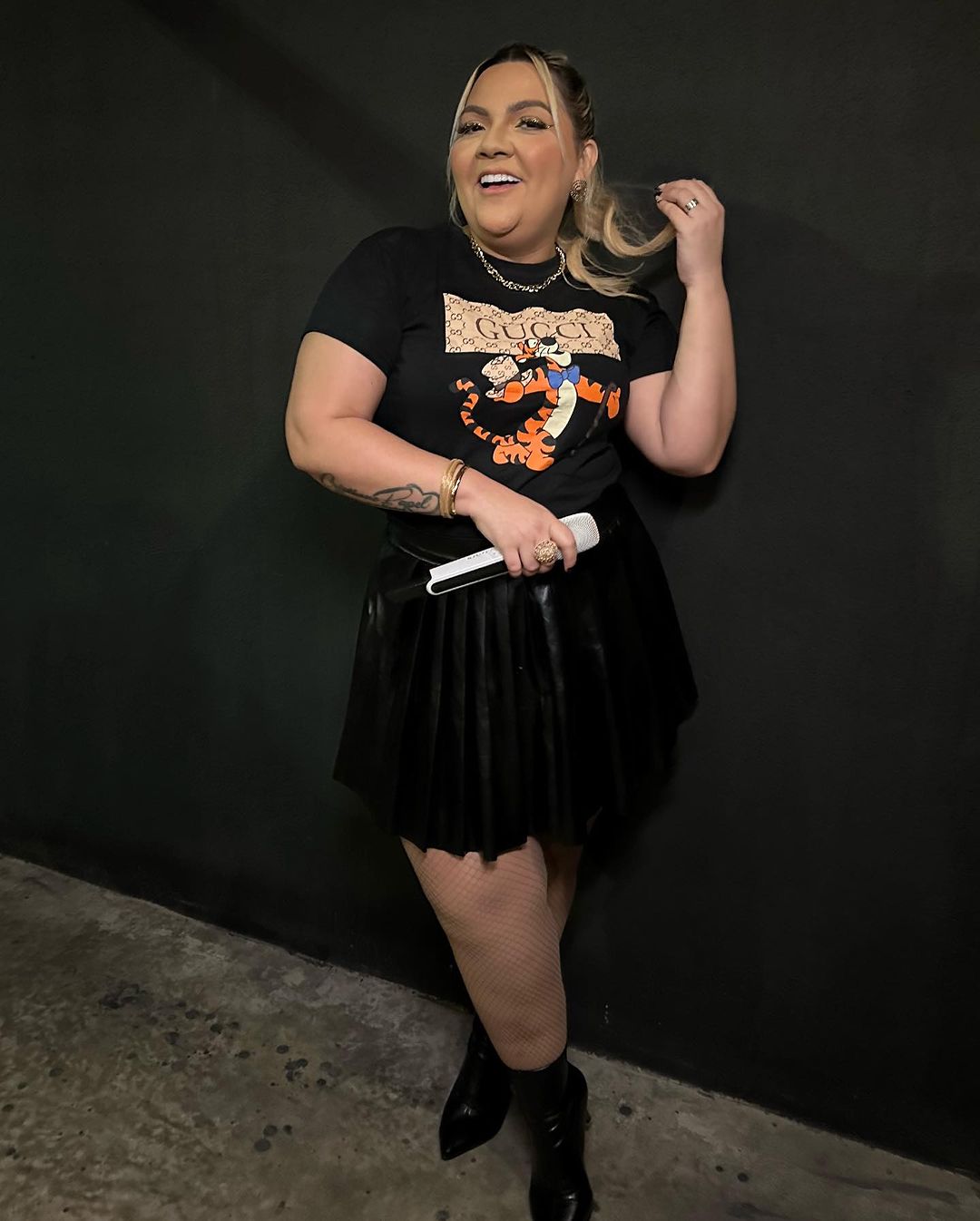 notícia Suzy Navarro surpreende com lançamento do CD 