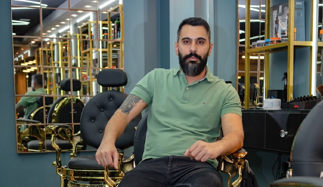 notícia Da Lâmina à Arte: A Revolução Estética de Alaa na Barbearia Moderna