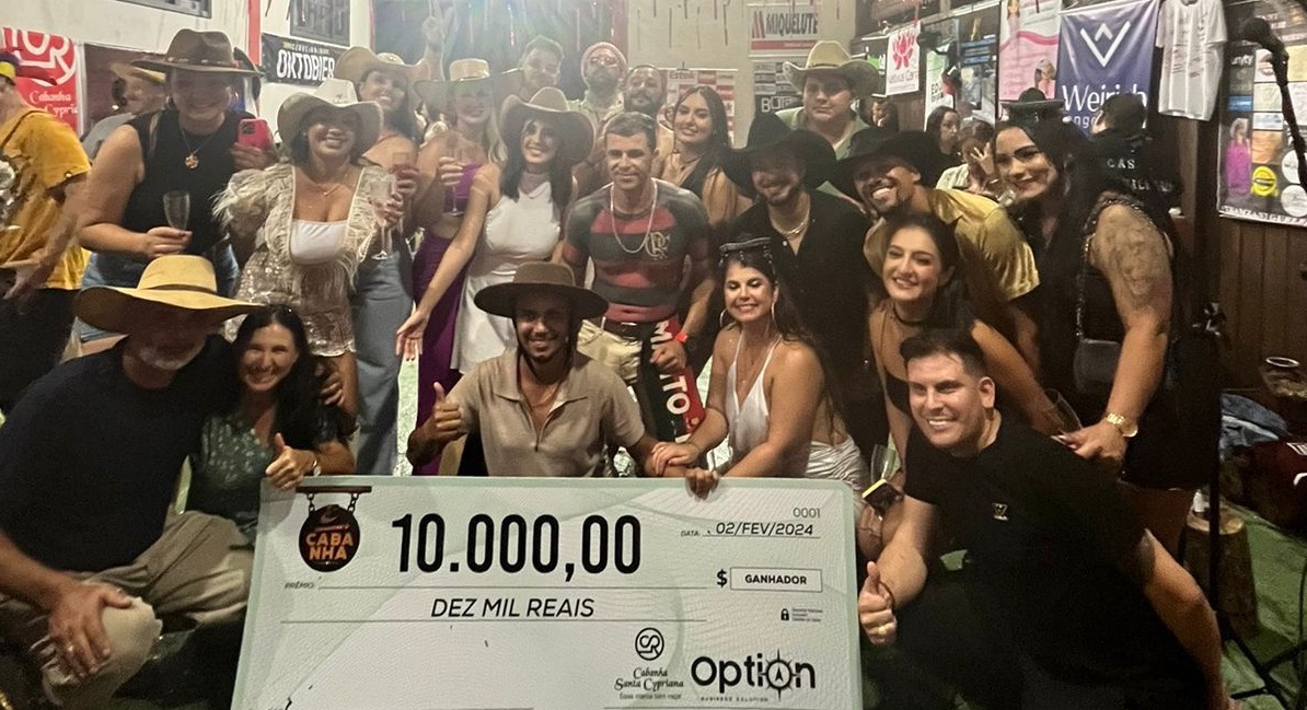 notícia Maurício Manto na Pele e a Tia da Pipoca Brilham: Segundo e Terceiro Lugares no 'Reality da Cabanha