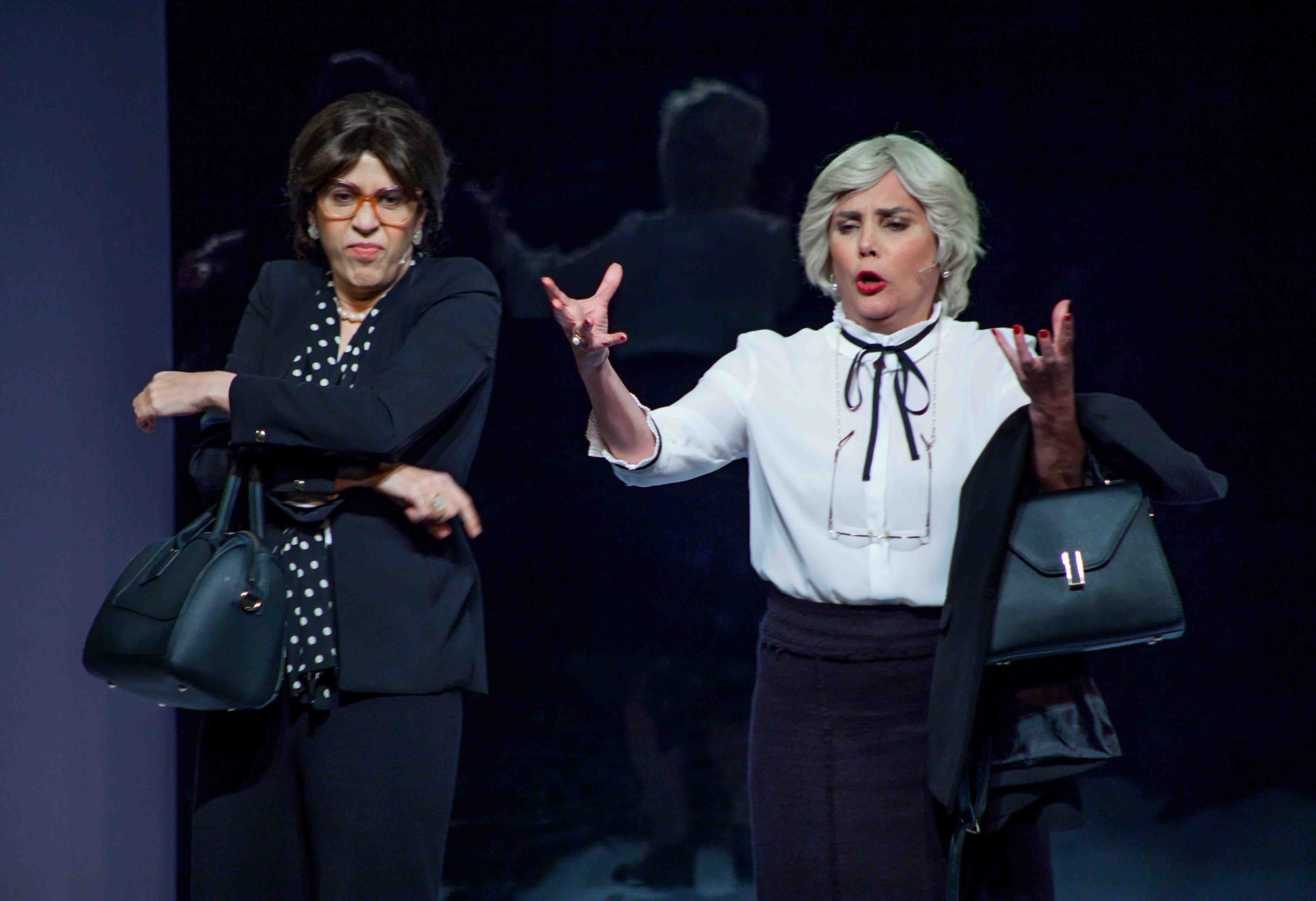 notícia Heloísa Périssé e Maria Clara Gueiros retornam aos palcos com “Loloucas” no Dia Internacional da Mulher