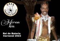 artigo Escola de samba Tubarão de Mesquita nomeia Jeferson Kim à Rei de Bateria  