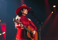 noticia Paula Fernandes apresenta nova turnê “30 & Poucos Anos” em Belo Horizonte 