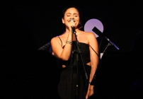noticia Naiara Martins canta os “Brasis” em show no RJ