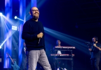 noticia Marcus Salles lança o álbum “O Fogo Não Pode Apagar” e o clipe da canção “Justiça e Juízo”