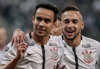 notícia Corinthians vence Palmeiras fora de casa