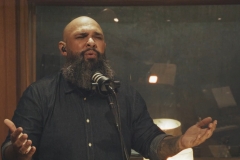 noticia Novo single de Vitor Teixeira nasce de período de adversidade e fala sobre renovação