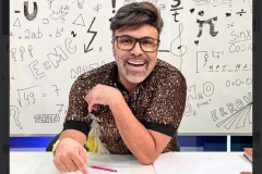 noticia Rodrigo Chique-chique  estreia na RedeTV nacional e promete muito glamour na escolinha do professor João Kleber