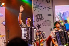 noticia Sarau do Reino une forró e rock no single “Esse é Meu Rei”, gravado ao vivo em Fortaleza