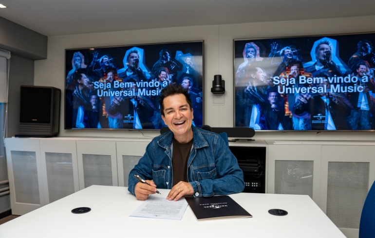 noticia Régis Danese assina com a Universal Music Christian Group e anuncia projeto “Casa de Milagres”