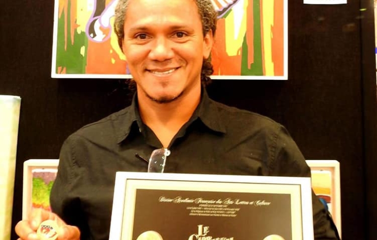 noticia O artista plástico José de Arimatéia, irá receber prêmio internacional Ibero Americano 