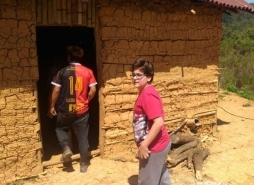 foto Voluntários visitam a Tribo Guarani no Pico do Jaraguá