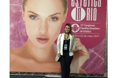 noticia Jovem fisioterapeuta carioca Wanna Mendes desenvolve o 'Brasileiríssima', produto único de maquiagem e tratamento de beleza corporal, com Pólo de Biotecnologia - UFRJ 