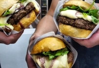 noticia Conheça o burger de Aligot: o prato francês que está fazendo sucesso no Brasil