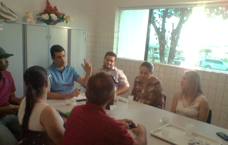 noticia Em Alagoas, Prefeito Hugo Wanderley promove reunião com comerciantes da cidade de Cacimbinhas 
