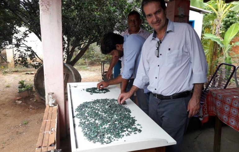 noticia 7ª Feira das Esmeraldas: minas de Campos Verdes/GO atraem cada vez mais olhares internacionais