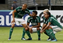 noticia Palmeiras vence de virada e segue 100% no Paulistão 