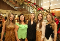 noticia Grupo Mulheres em Pauta leva para o Bella Salon & Spa a celebração de fim de ano