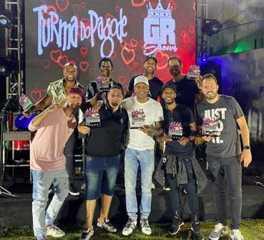 artigo GR Shows homenageia Turma do Pagode