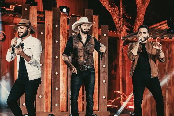 artigo Loubet lança “Batom Vermelho” com participação de Guilherme & Benuto