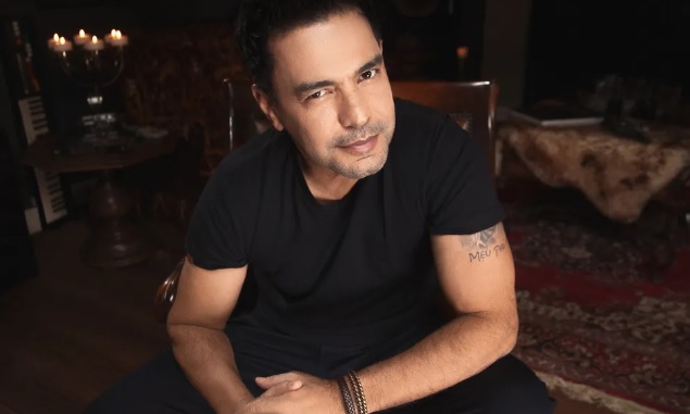 artigo Zezé Di Camargo decide lançar música com Marília Mendonça: 'Vou encontrar a Dona Ruth'