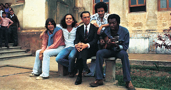 artigo A história do clube da esquina