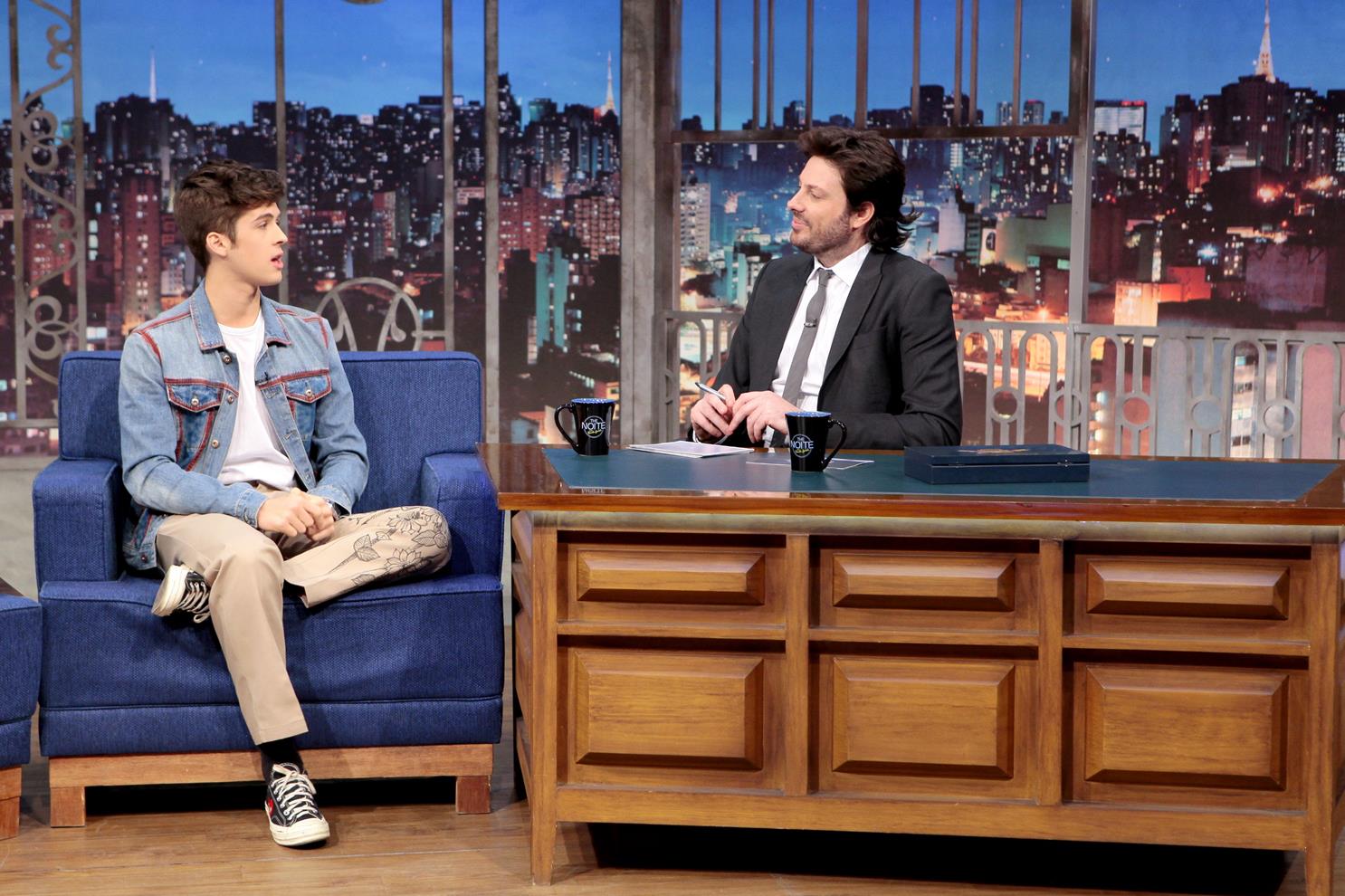 artigo Danilo Gentili entrevista João Guilherme no The Noite de hoje