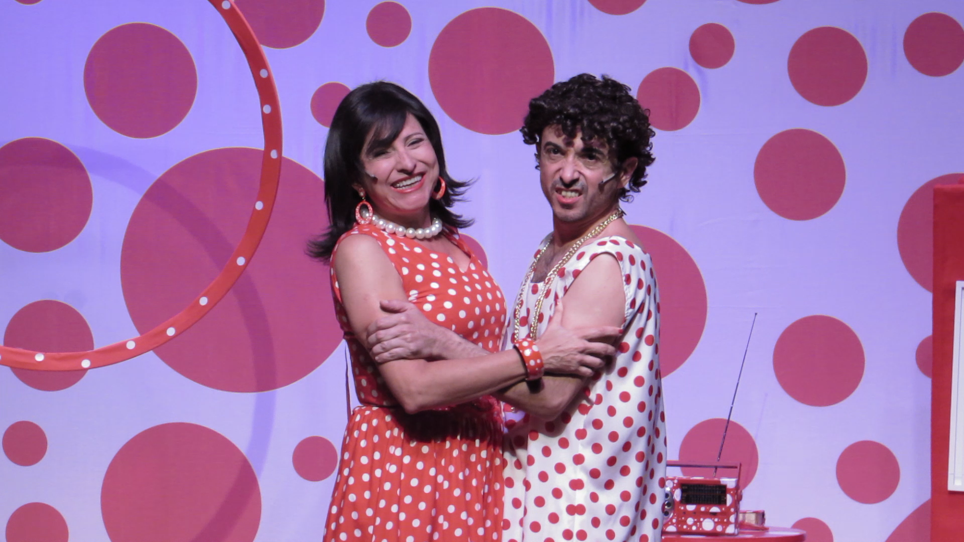 artigo Cia. Os Melhores do Mundo faz única apresentação de 'Mercedez com Z' no Teatro Riachuelo