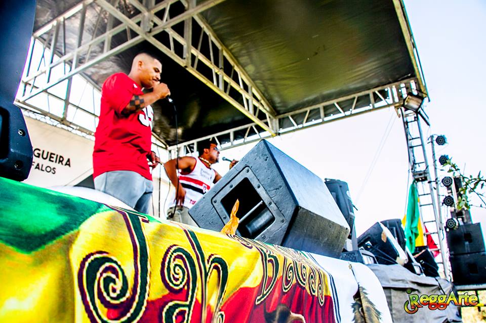 artigo Biografia do cantor Jaksuel 'um bom alagoano'