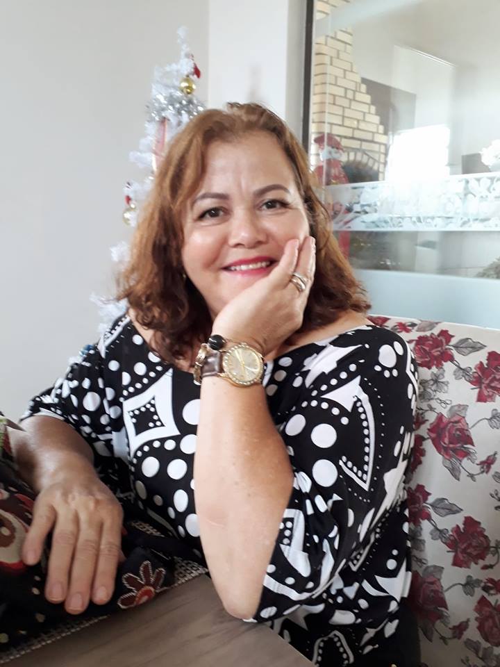 artigo Release da escritora Cléo Moreira 