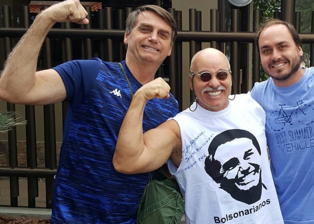 artigo Paulo Cintura se junta a Carlos Bolsonaro, pela saúde no Rio de Janeiro