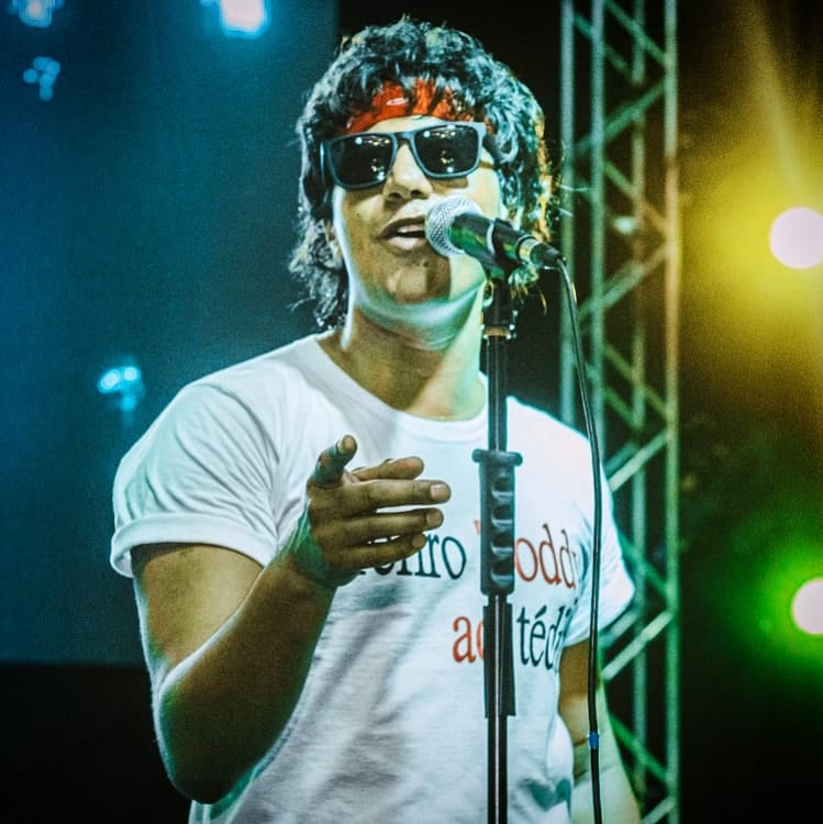 artigo Cadu Caruzo (Cazuza Cover)