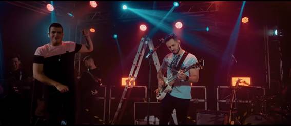 artigo Vitor e Cadu apresentam a primeira parte do DVD “Case”