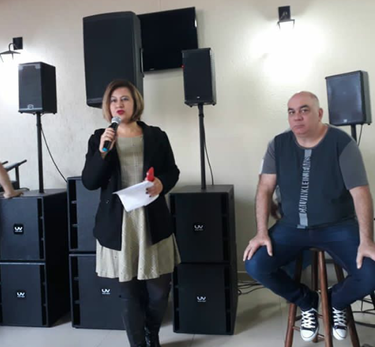 artigo Palestra com o tema Vida de DJ, reúne profissionais de som e iluminação, com presença do DJ Marcos Freitas