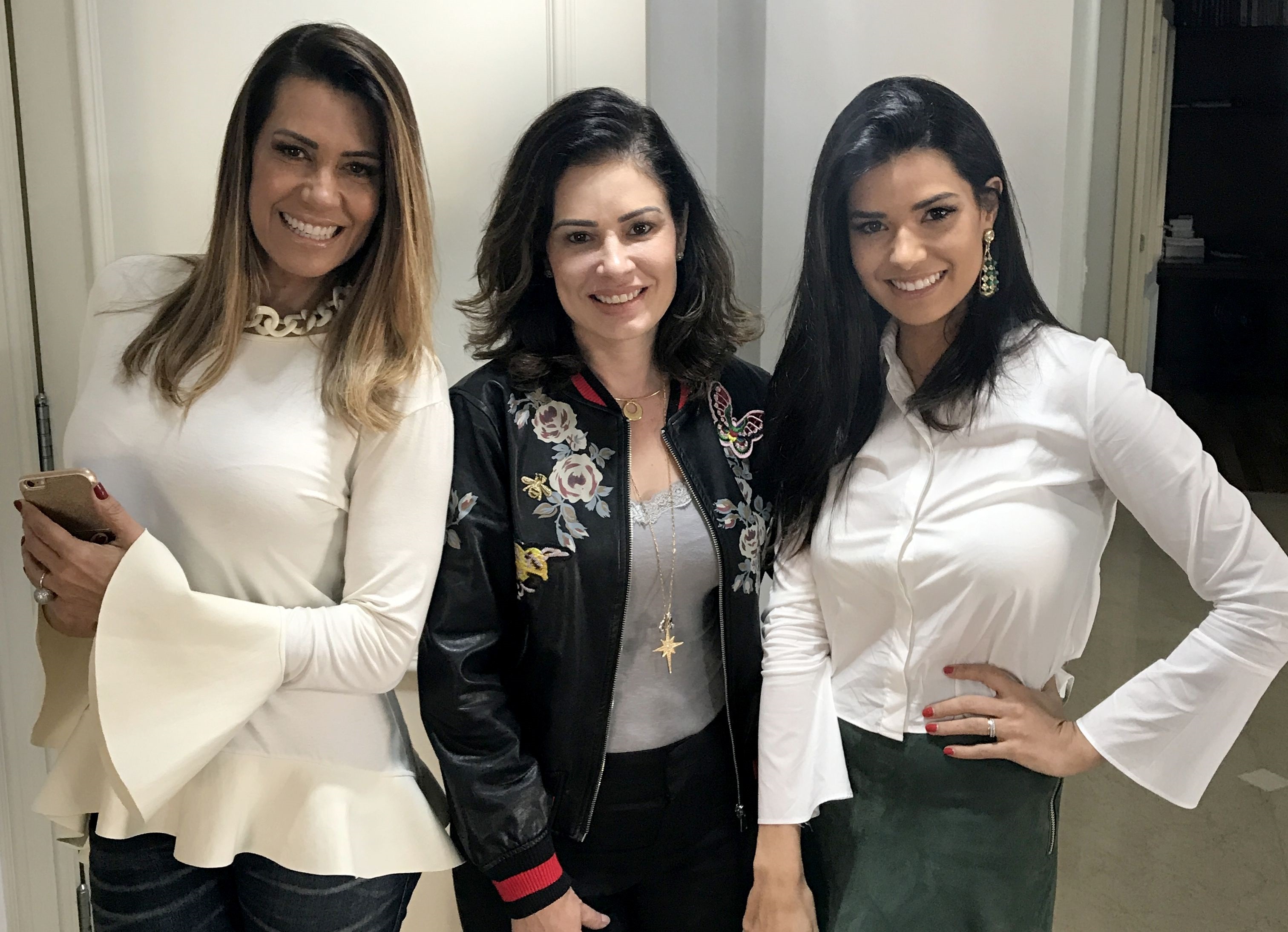 noticia Após 4 meses de dar a luz, Thabata filha de Solange Frazão, retorna ao trabalho