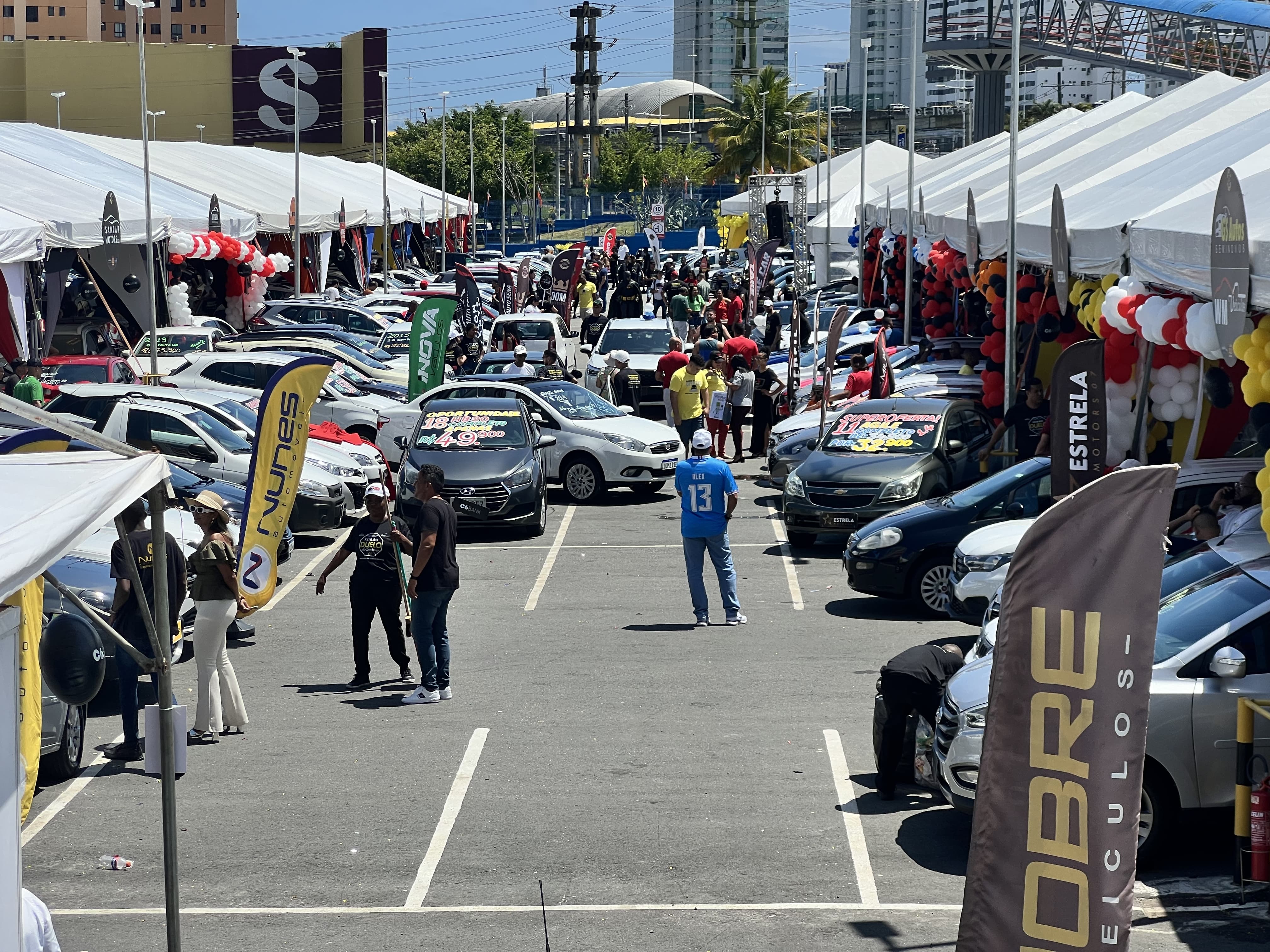 noticia Feirão de seminovos bate recorde do ano com 324 veículos vendidos em 3 dias